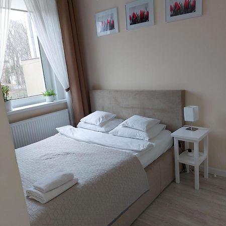 Come&Stay Zielona Gora エクステリア 写真